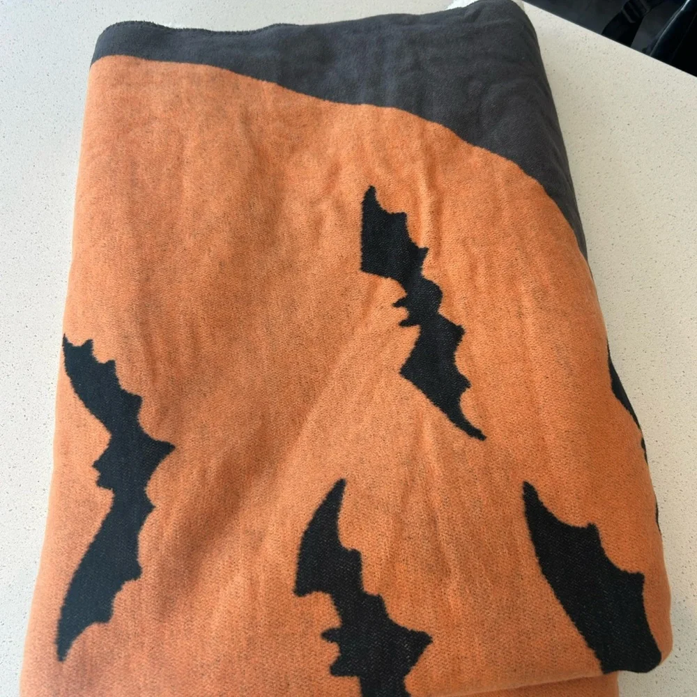 Pottery Barn Bat Sherpa Back Throw Blanket Halloween Cozy 50” x 60”